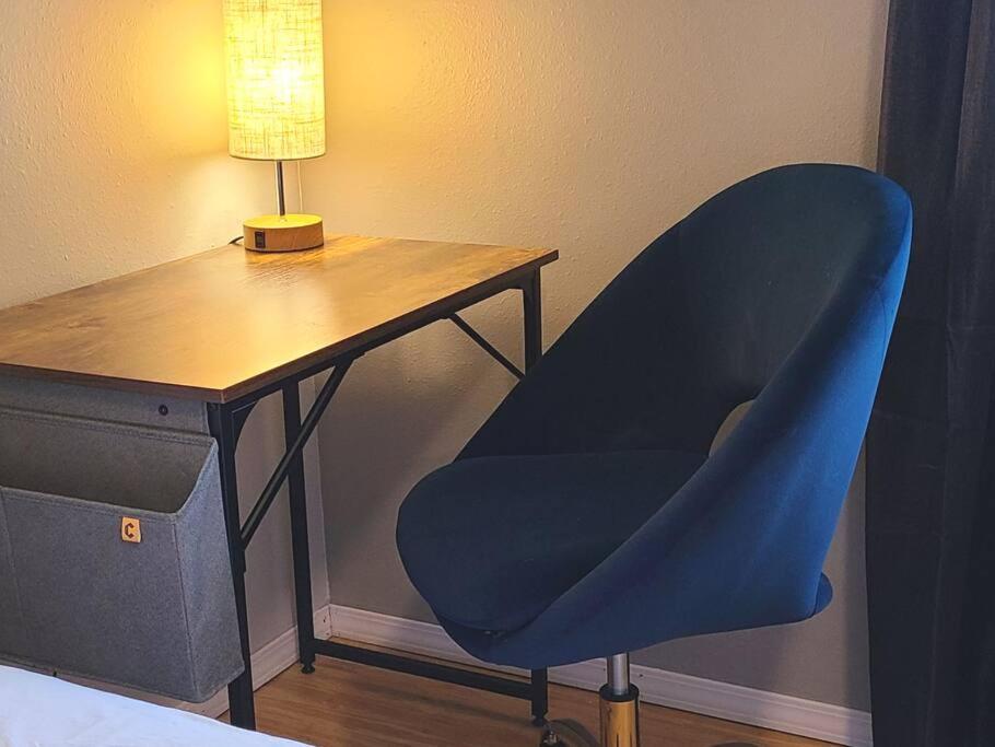 Centrally Located In Rogers And Bentonville! -Private Rooms Zewnętrze zdjęcie